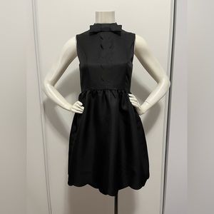 Molly Bracken dress in black.